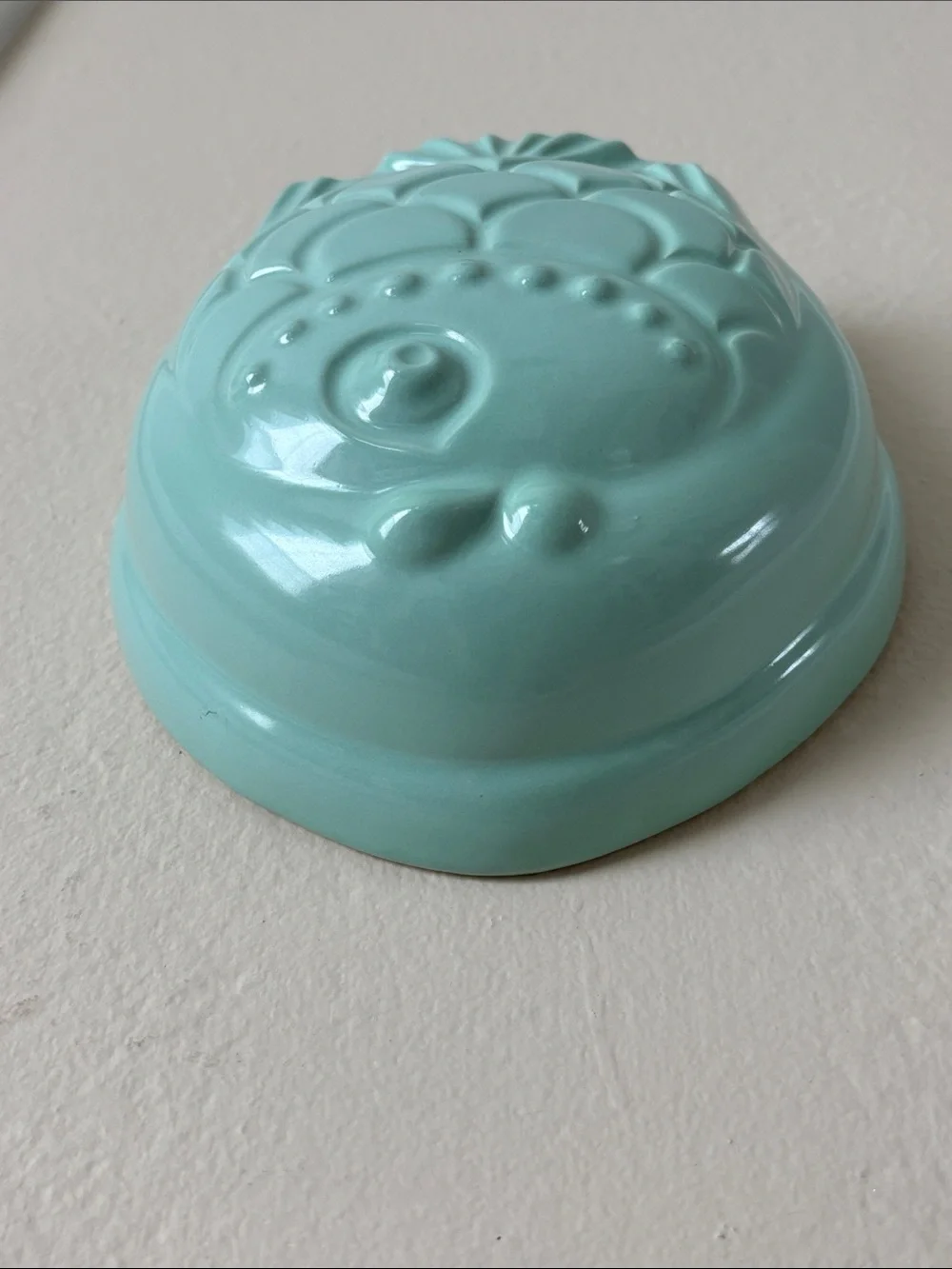 Pier 1 Seafoam Green Fish Mold Wall Hanging